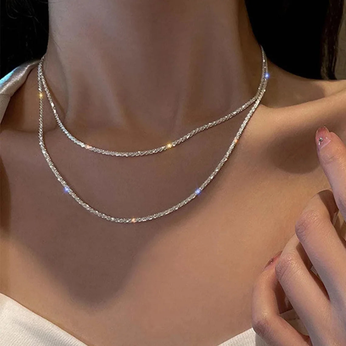 Shiny Silver Chain Necklace – Trendy Clavicle Choker for Women