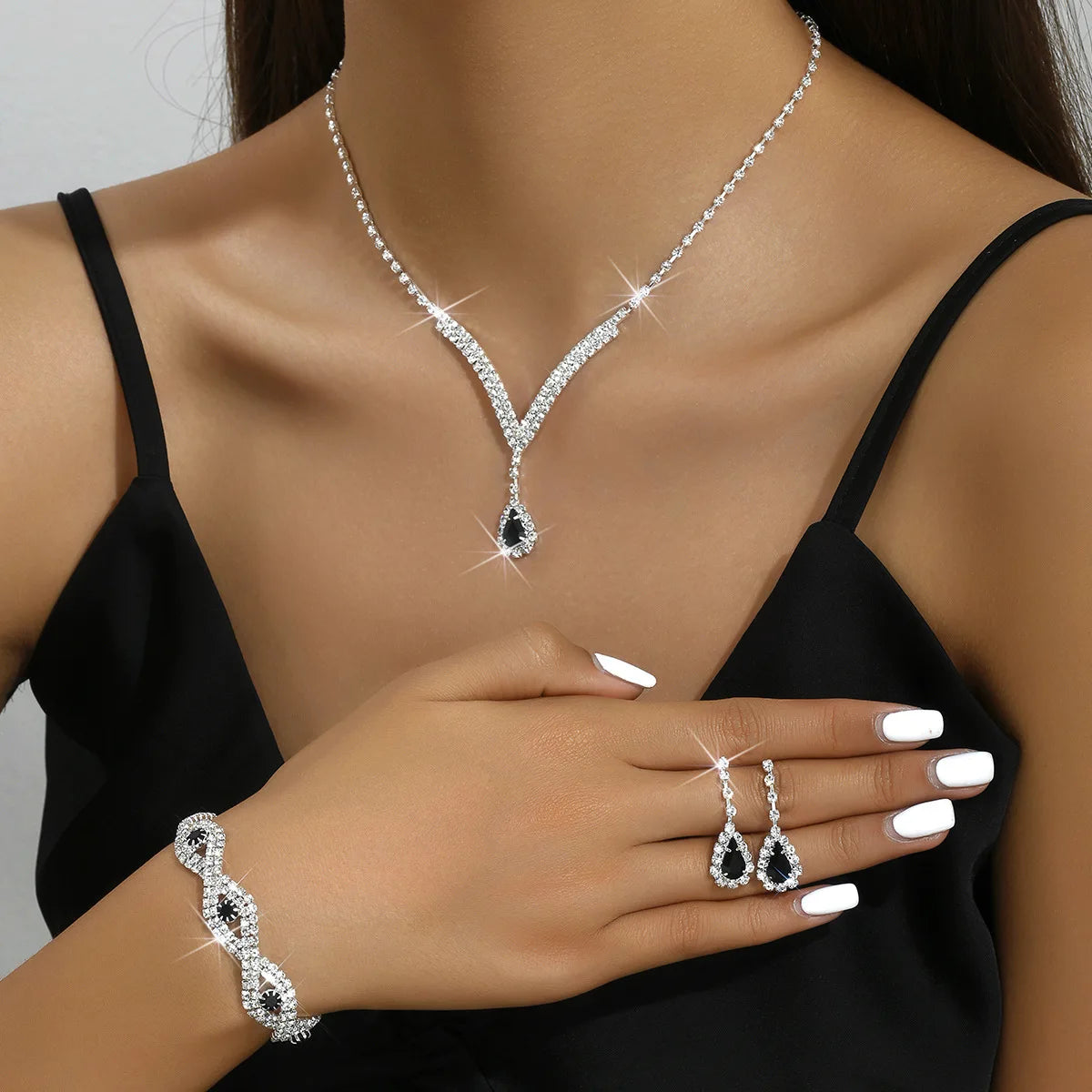Luxury Bridal Jewelry Set – 3-Piece Crystal Teardrop Earrings, V-Neck Necklace & Eye Bracelet (6625)