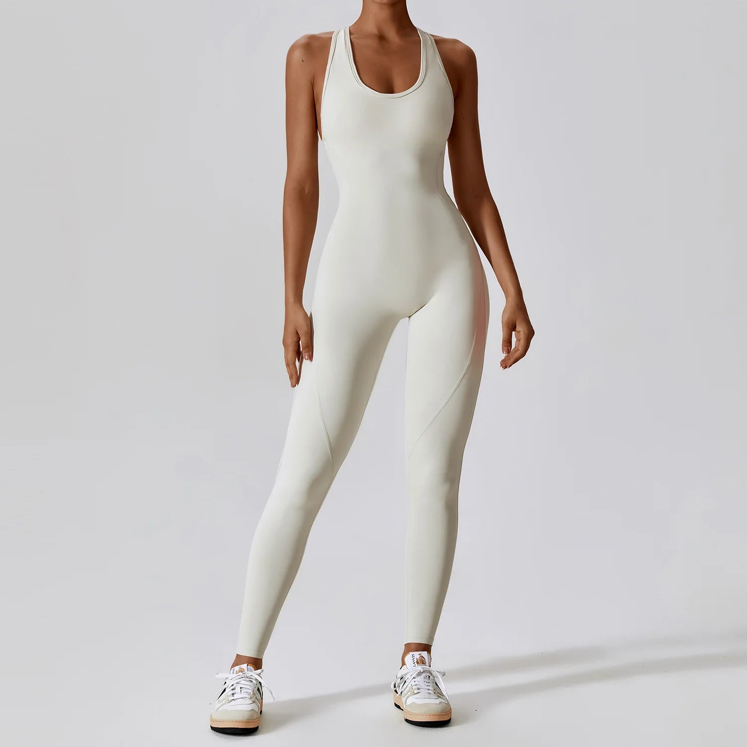 Sleeveless Yoga Jumpsuit for Women – Push-Up Fitness & Gym Bodysuit