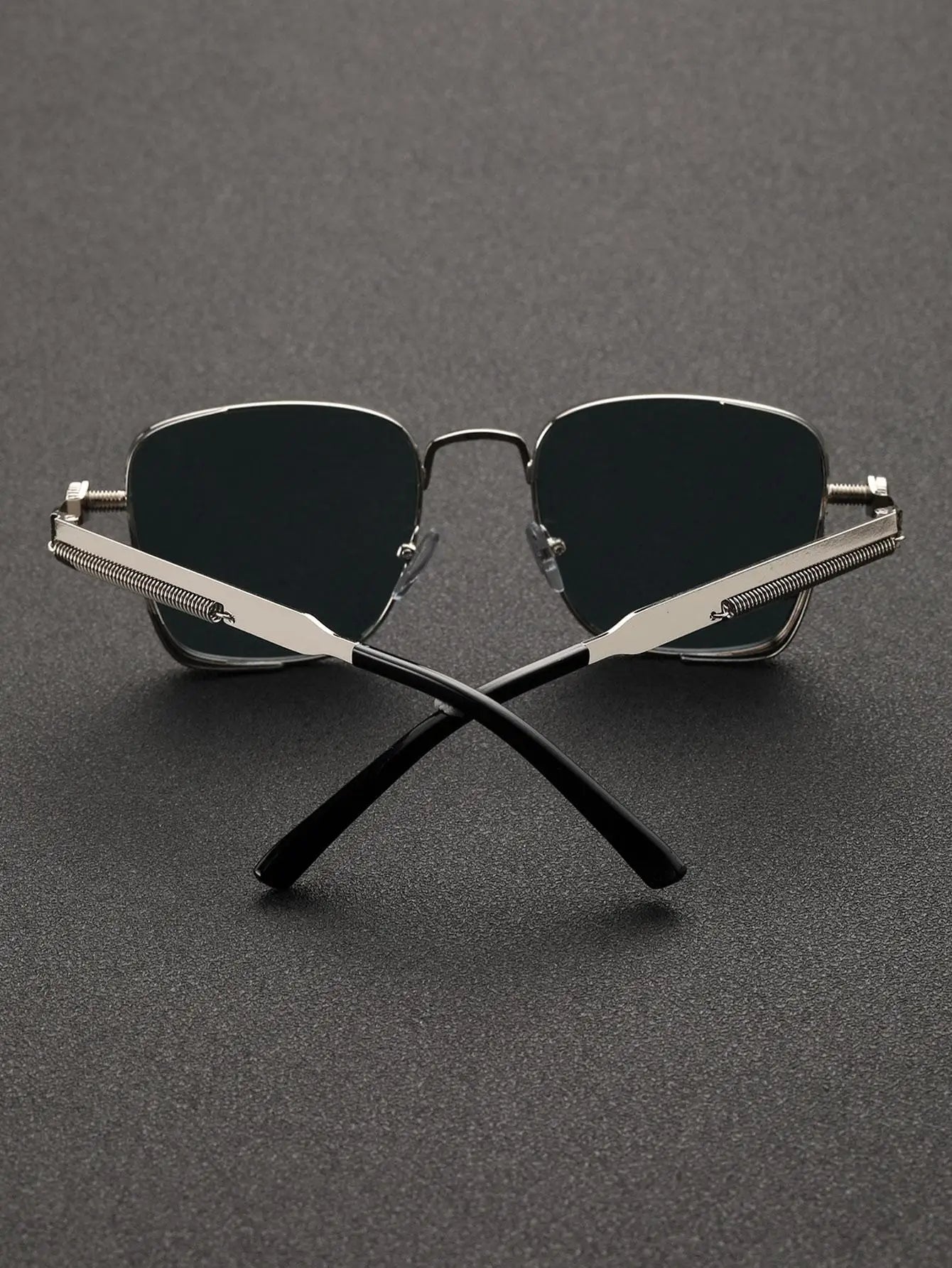 Classic Square Frame Sunglasses – Unisex Metal Frame, UV400 Protection