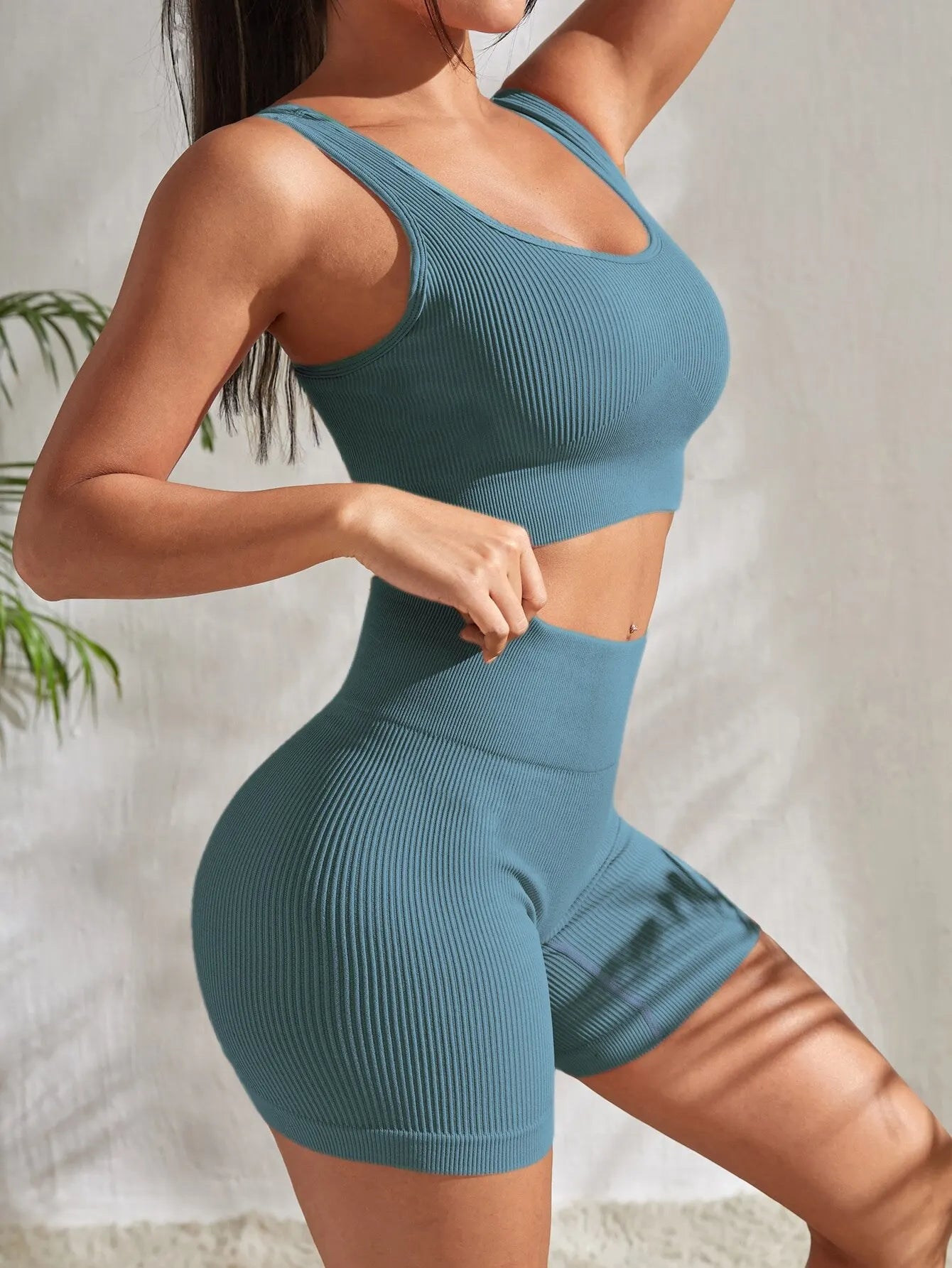 Seamless Ribbed Yoga Set – 2-Piece High-Waist Shorts & Tank for Women