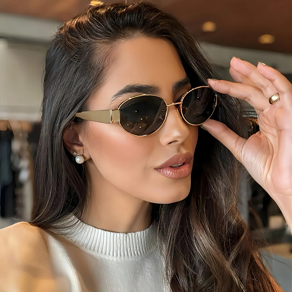Women’s Oval Fashion Sunglasses – Anti-Reflective Lenses
